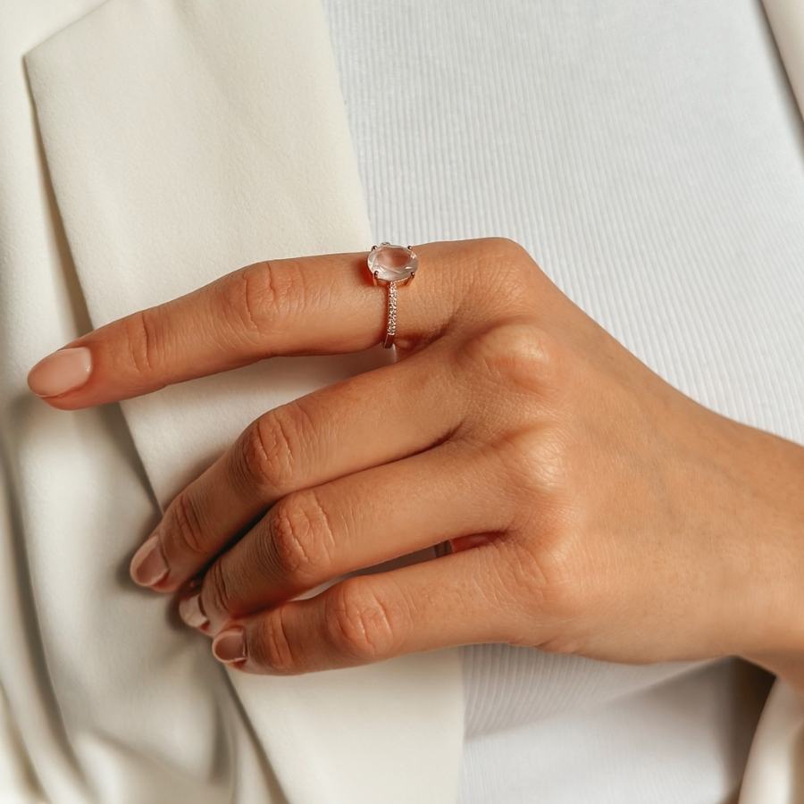 Rose Reina Silver Ring - Rose Quartz, Zirconium