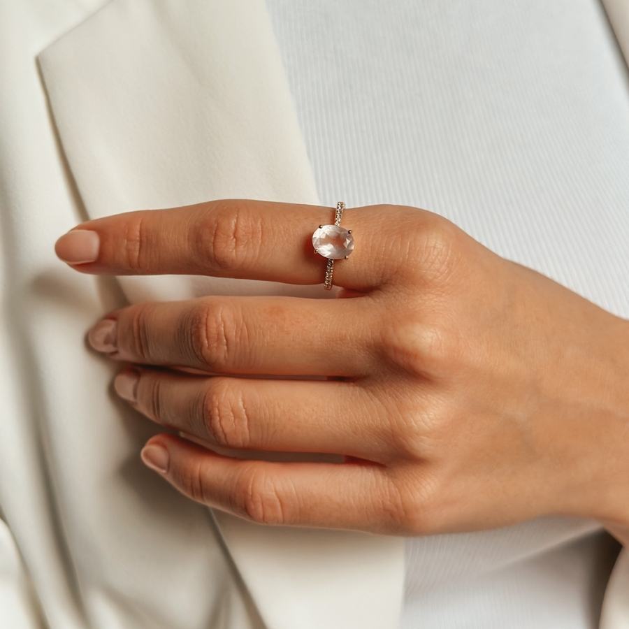 Rose Reina Silver Ring - Rose Quartz, Zirconium